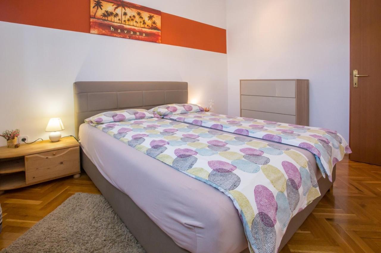 Apartment Mauro Пореч Экстерьер фото
