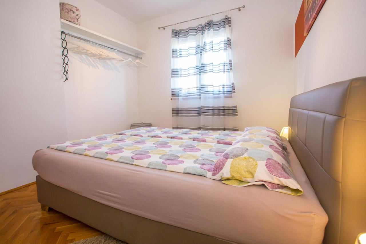 Apartment Mauro Пореч Экстерьер фото